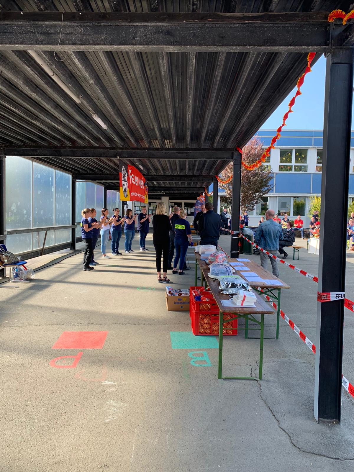 Besuch bei der Eröffnung der Kinderfeuerwehr